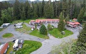 Pioneer Inn By The River